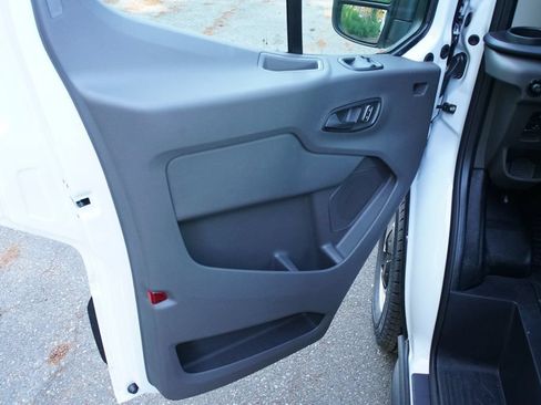 New 2026 Ford Transit 150 Low Roof RWD image 14