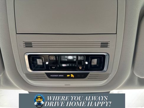 New 2026 Lincoln Nautilus Premier image 16