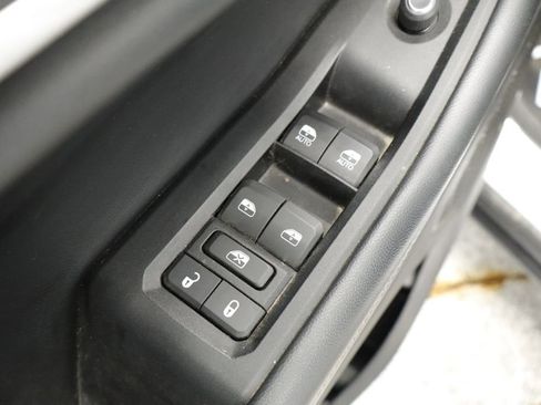 Used 2022 Jeep Grand Cherokee Limited AWD/4WD image 28