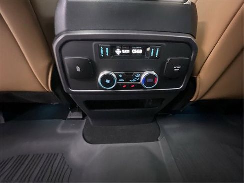 Used 2024 Ford Expedition Max Platinum image 22
