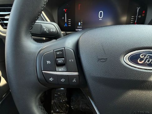 Used 2024 Ford Escape Active image 24