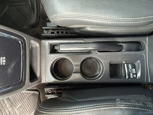 Used 2015 Jeep Patriot High Altitude AWD/4WD image 38