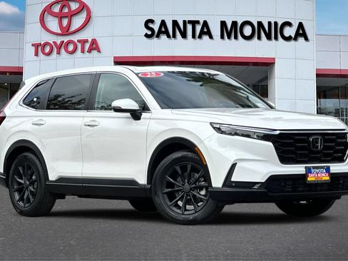 Used 2025 Honda CR-V EX-L image 2
