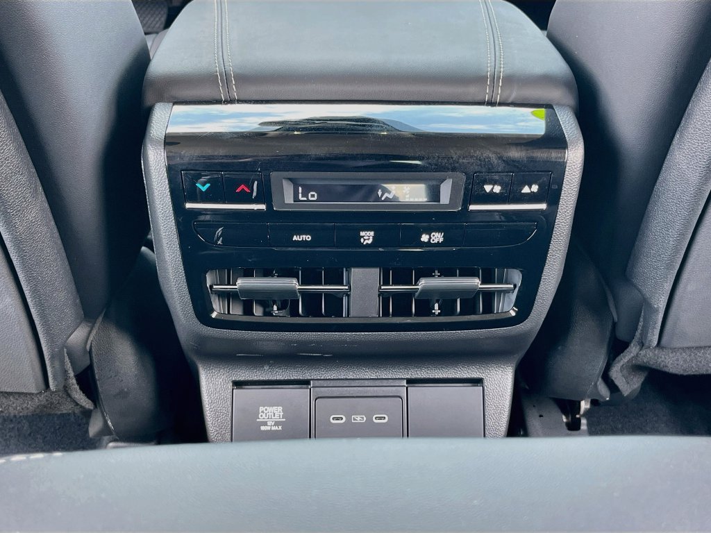 Used 2025 Acura MDX w/ Technology Package FWD image 26