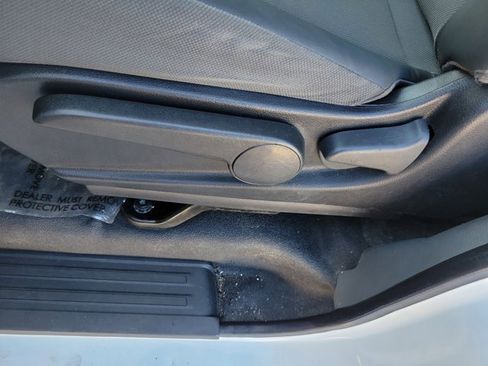 Used 2021 Nissan NV200 S image 16