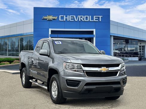 Certified 2019 Chevrolet Colorado W/T w/ WT Convenience Package RWD image 6