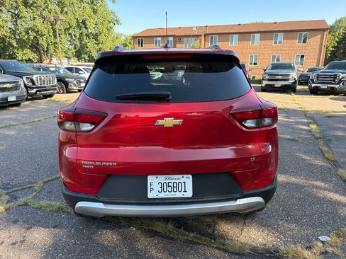 Used 2026 Chevrolet TrailBlazer LT AWD/4WD image 6