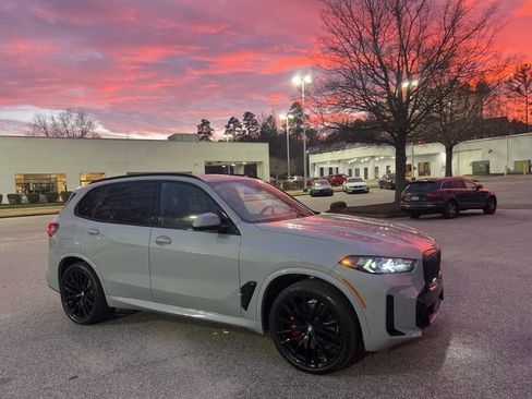 Used 2024 BMW X5 sDrive40i w/ M Sport Package image 7