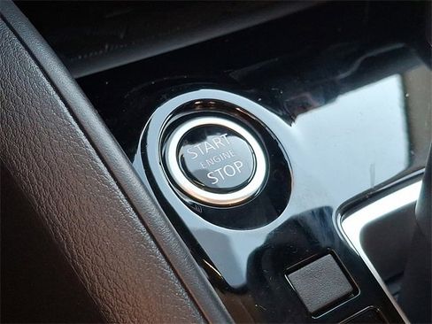 New 2025 Nissan Versa SV w/ Trunk Package image 18