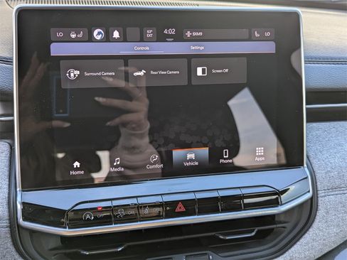 Used 2023 Jeep Compass Latitude w/ Convenience Group image 11