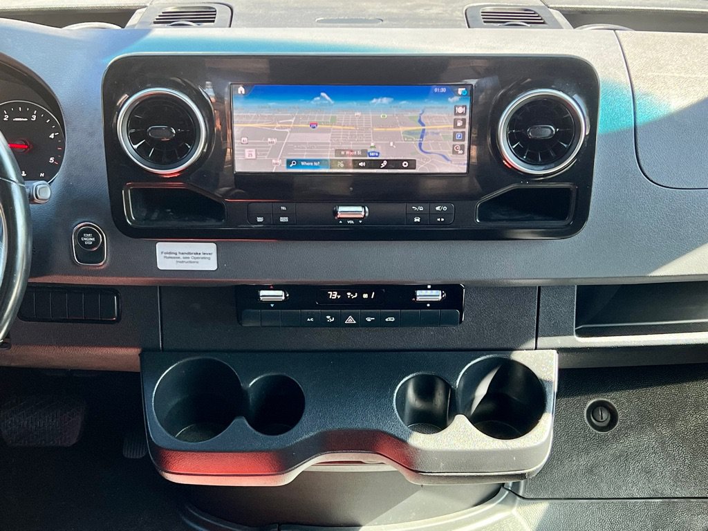 Used 2019 Mercedes-Benz Sprinter 170 w/ Premium Plus Package image 15