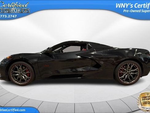 Used 2023 Chevrolet Corvette Stingray Premium Conv w/ Z51 Performance Package RWD image 10