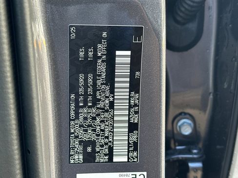 New 2026 Lexus NX 450h+ F Sport image 19