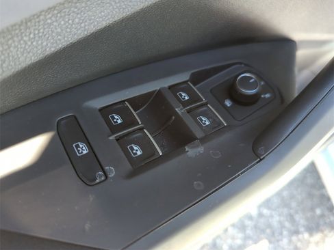 New 2026 Volkswagen Jetta SE image 26