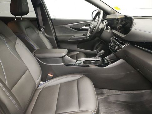 Used 2025 Buick Envista Sport Touring w/ Convenience I Package image 7