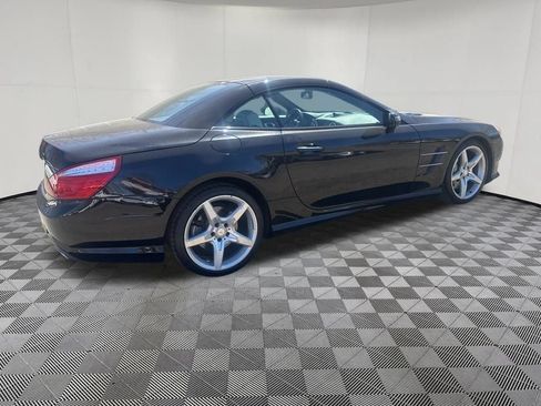 Used 2014 Mercedes-Benz SL 550 image 11