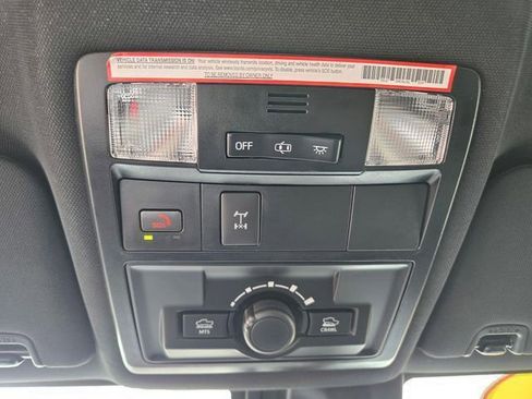 Certified 2023 Toyota Tacoma TRD Off-Road AWD/4WD image 19