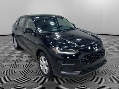 Used 2025 Honda HR-V LX image 3