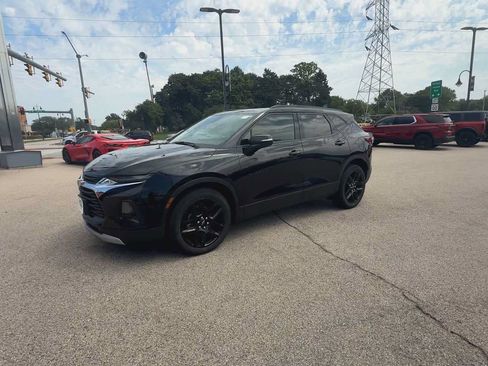 Certified 2020 Chevrolet Blazer LT w/ Sound & Technology Package AWD/4WD image 4