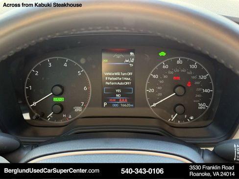 Used 2024 Toyota Corolla SE image 16