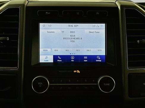 Used 2020 Ford Expedition XLT w/ Equipment Group 202A RWD image 18