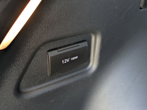 Used 2023 Hyundai Tucson SE image 11