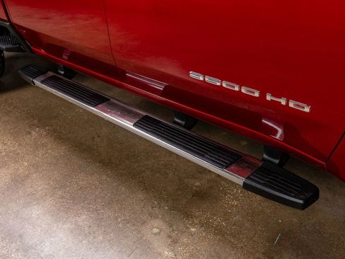 Used 2023 GMC Sierra 3500 SLT w/ SLT Premium Package image 13