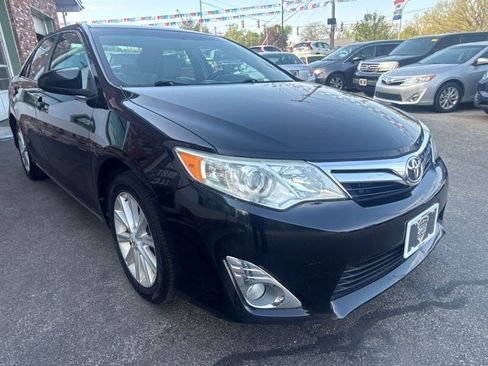 Used 2012 Toyota Camry XLE image 3