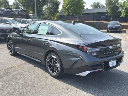 New 2026 Hyundai Sonata SEL FWD image 6