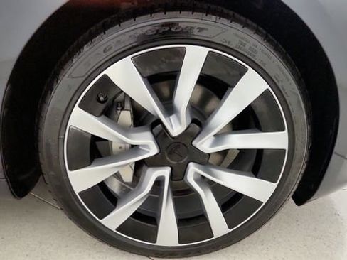 Used 2025 Tesla Model 3 Long Range RWD image 77