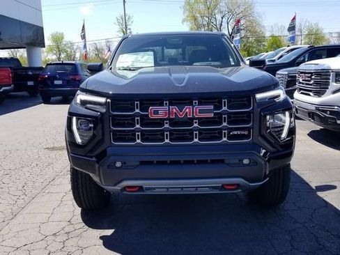 New 2026 GMC Canyon AT4 w/ LPO, Off Road Lift Package AWD/4WD image 2