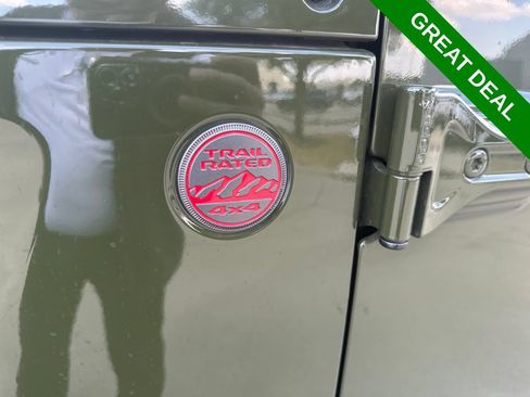 Used 2020 Jeep Wrangler Unlimited Rubicon AWD/4WD image 30