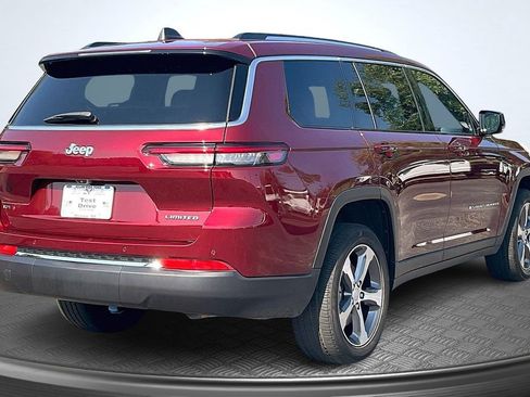 Used 2023 Jeep Grand Cherokee L Limited w/ Luxury Tech Group II RWD image 7