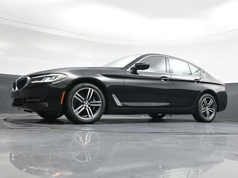 Used 2023 BMW 530i xDrive w/ Premium Package AWD/4WD image 39