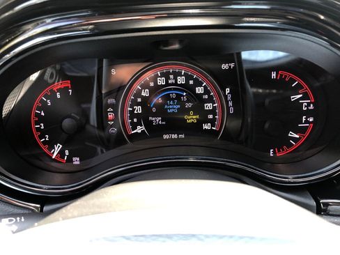 Used 2021 Dodge Durango AWD image 33