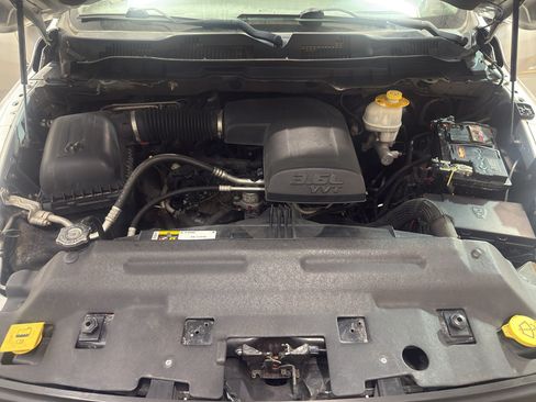 Used 2013 RAM 1500 ST w/ SXT Appearance Group AWD/4WD image 27