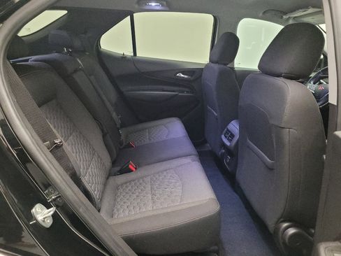 Used 2020 Chevrolet Equinox LT FWD image 19