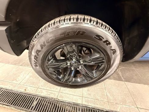 Used 2024 RAM 1500 Classic Warlock image 40