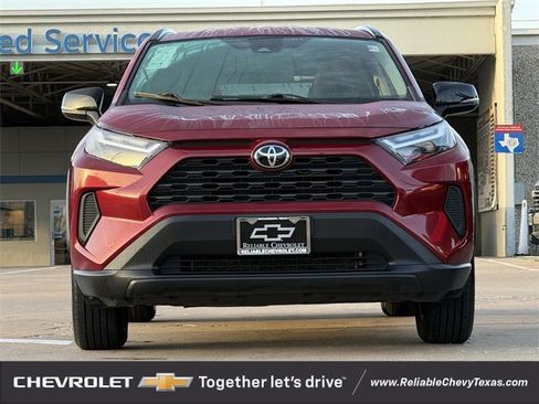 Used 2023 Toyota RAV4 XLE image 3