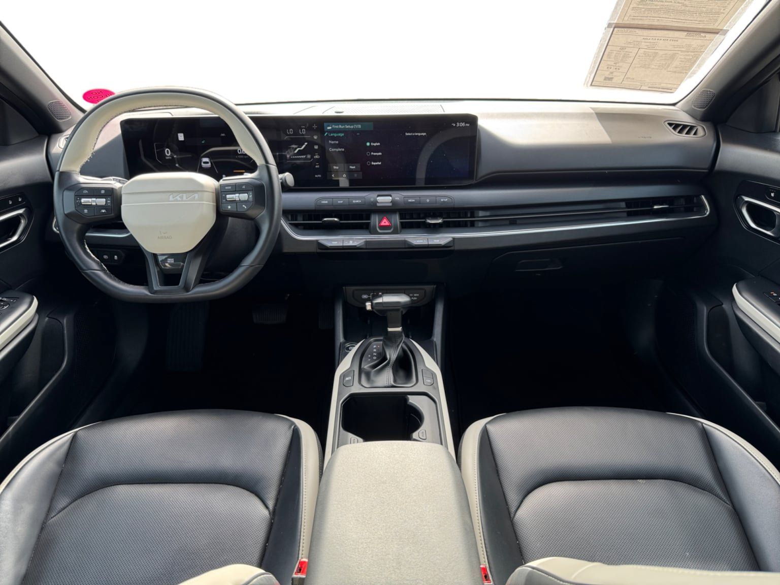Used 2025 Kia K4 GT-Line w/ GT-Line Premium Package FWD image 12