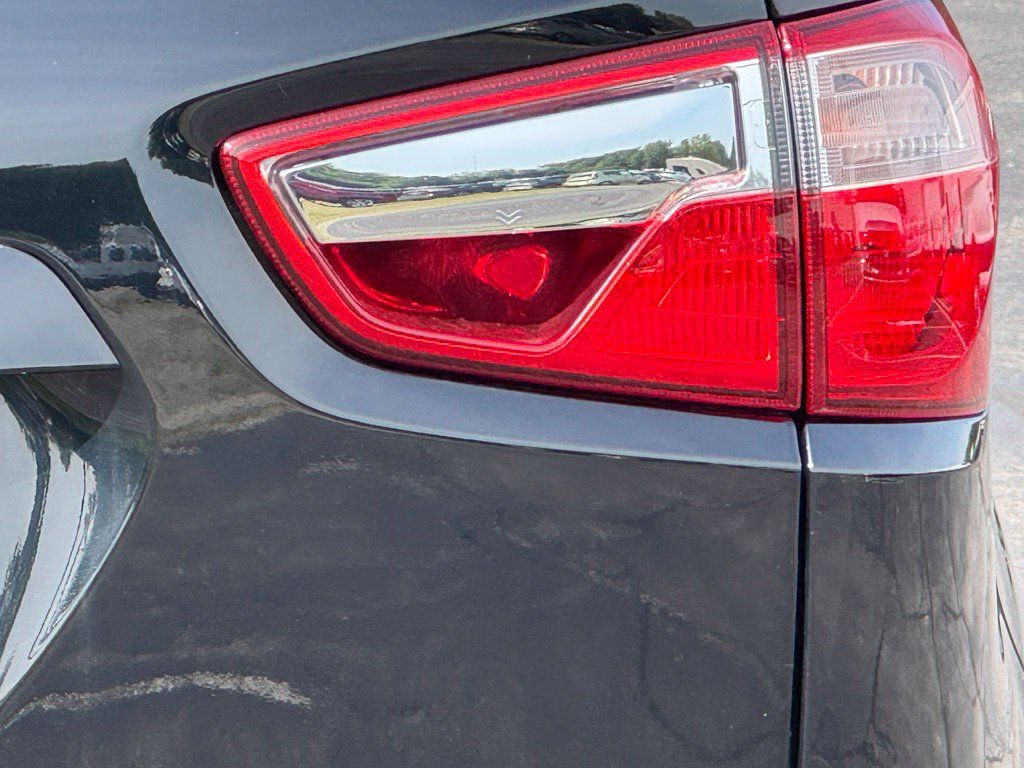Certified 2020 Ford EcoSport SE w/ SE Convenience Package AWD/4WD image 9