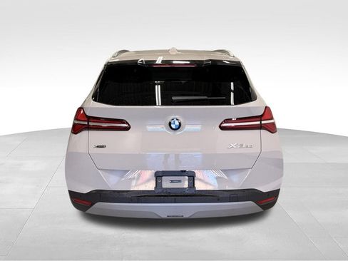Used 2025 BMW X3 xDrive30i w/ Convenience Package AWD/4WD image 4