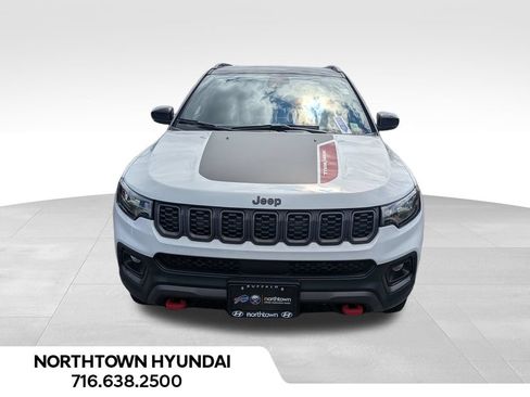 Used 2026 Jeep Compass Trailhawk AWD/4WD image 5