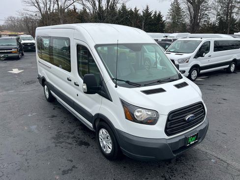 Used 2018 Ford Transit 350 XL image 8