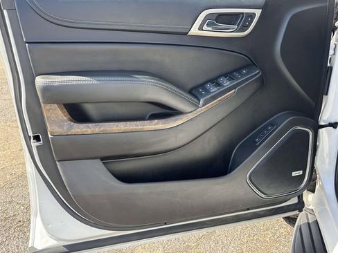Used 2018 GMC Yukon Denali w/ Open Road Package AWD/4WD image 8