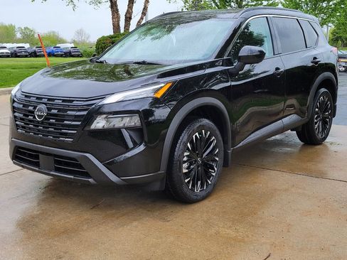 New 2026 Nissan Rogue Dark Armor AWD/4WD image 5