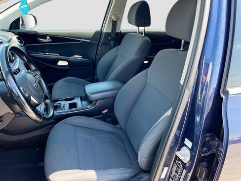 Used 2019 Kia Sorento FWD w/ LX Convenience Package image 20