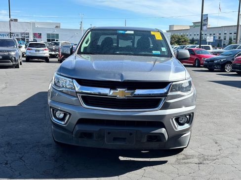 Used 2019 Chevrolet Colorado LT w/ LT Convenience Package AWD/4WD image 2