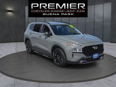 Used 2022 Hyundai Santa Fe XRT FWD image 2
