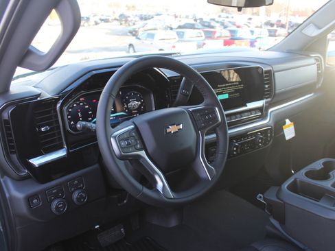 New 2026 Chevrolet Silverado 1500 LT image 10